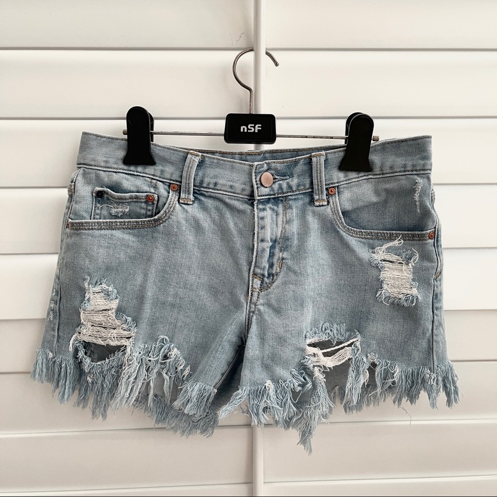Distressed Frayed Edge Denim Shorts